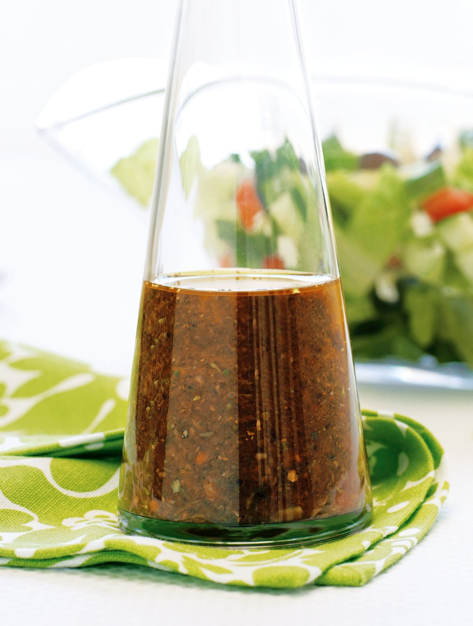 Roasted Garlic and Sun-Dried Tomato Dressing for Greek Salad
