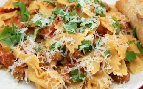 Bow Tie Pasta with Sausage, Tomato in Cream Sauce